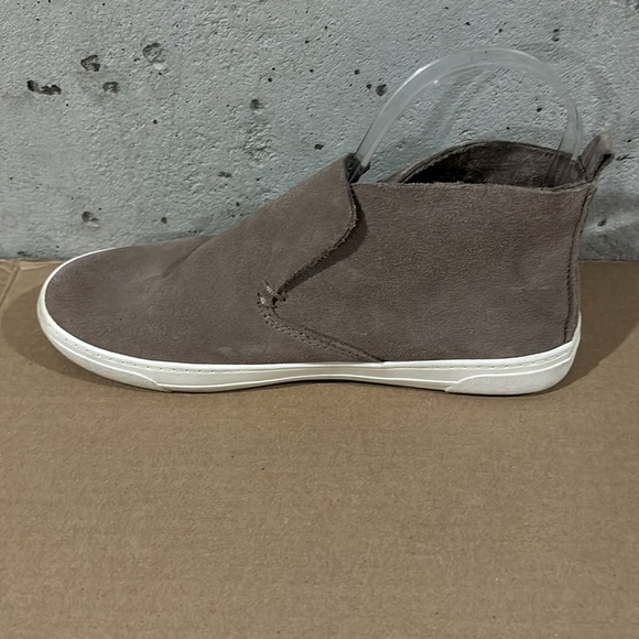 Dolce Vita Gray Pull On Sneaker Booties - Size 6.5 - Picture 4 of 7